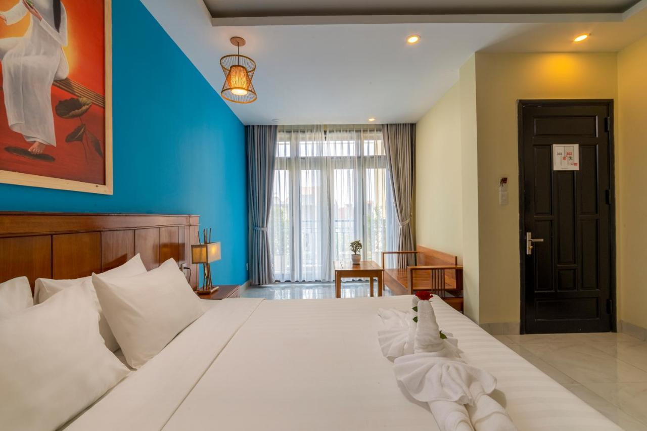 Deluxe Double or Twin Room City View